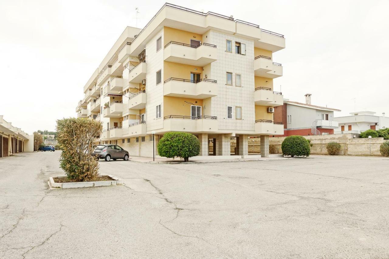 Bari Airport Seaview Apartment Luaran gambar