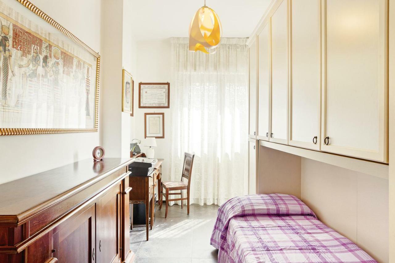Bari Airport Seaview Apartment Luaran gambar